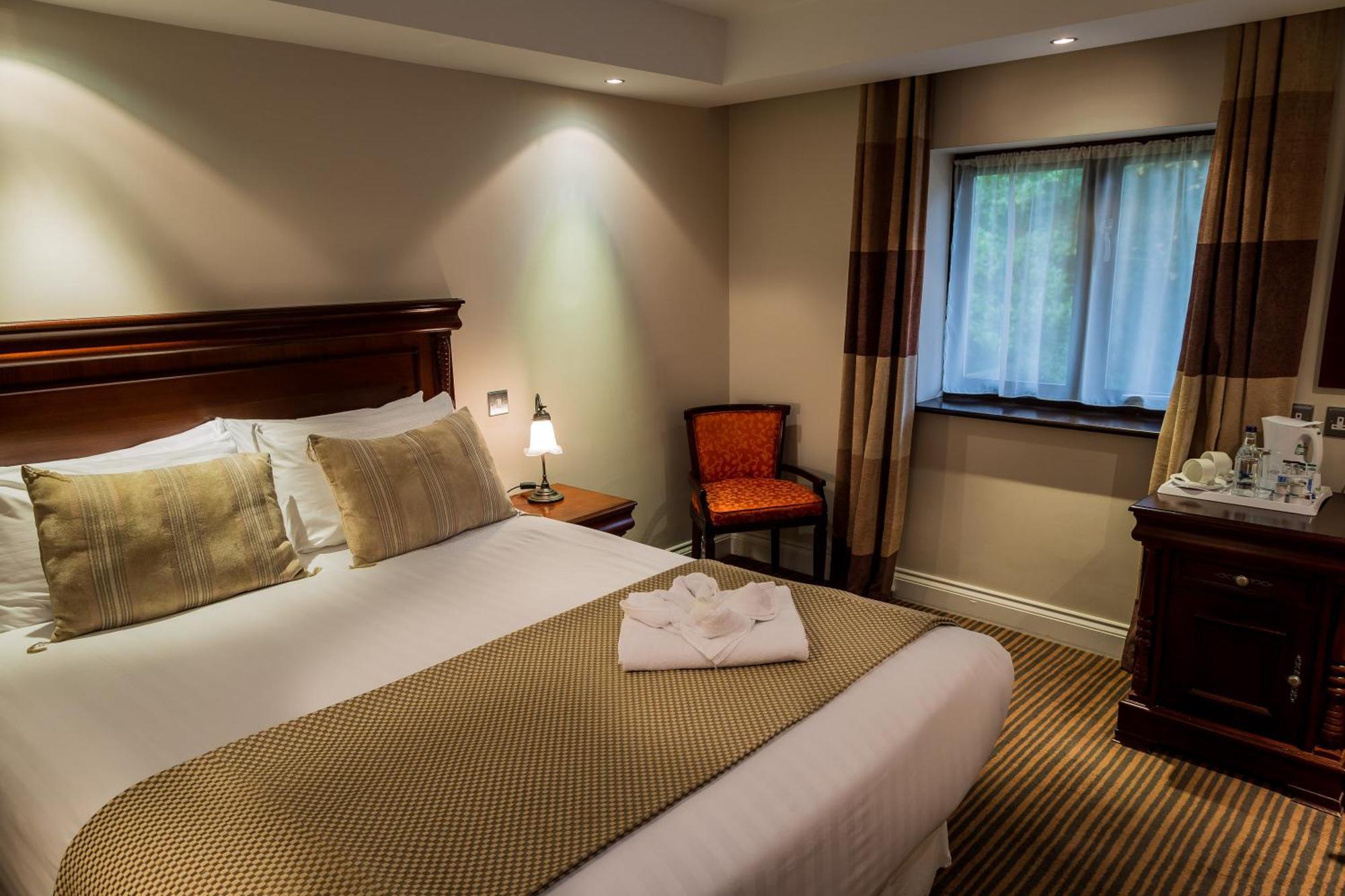 The Casa Hotel, Sure Hotel Collection By Best Western Yateley Eksteriør bilde