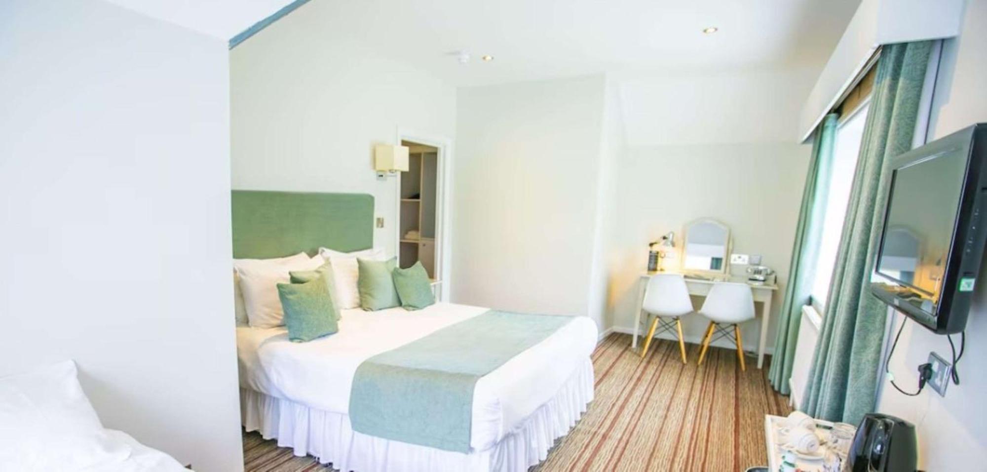 The Casa Hotel, Sure Hotel Collection By Best Western Yateley Eksteriør bilde
