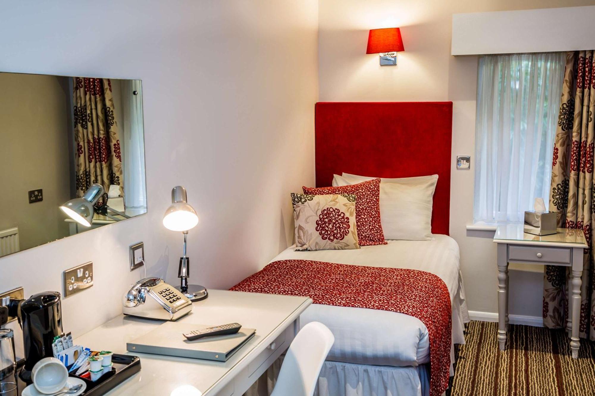 The Casa Hotel, Sure Hotel Collection By Best Western Yateley Eksteriør bilde