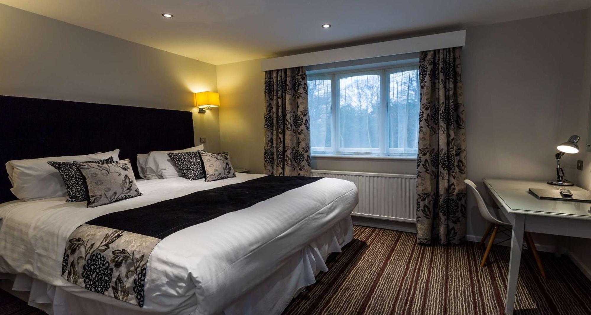 The Casa Hotel, Sure Hotel Collection By Best Western Yateley Eksteriør bilde