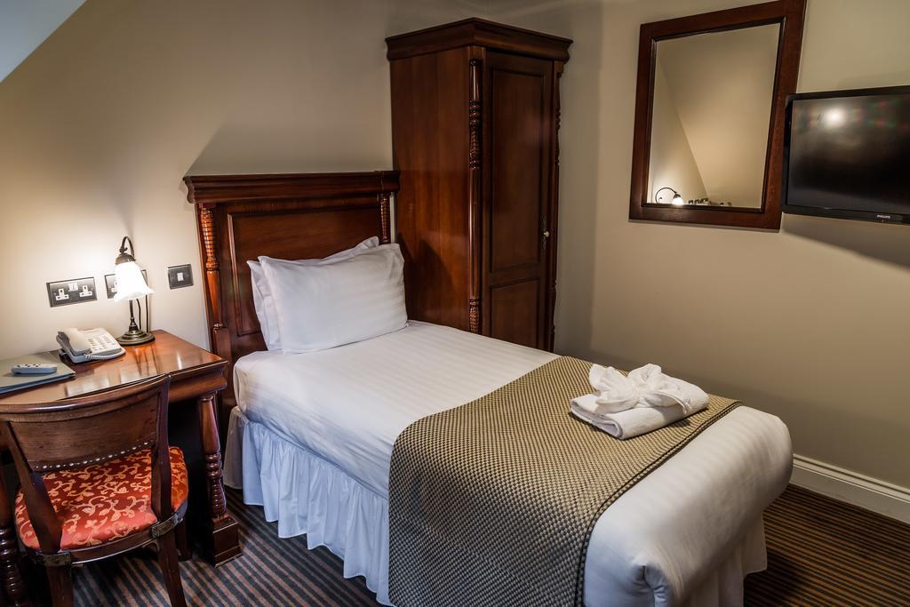 The Casa Hotel, Sure Hotel Collection By Best Western Yateley Eksteriør bilde